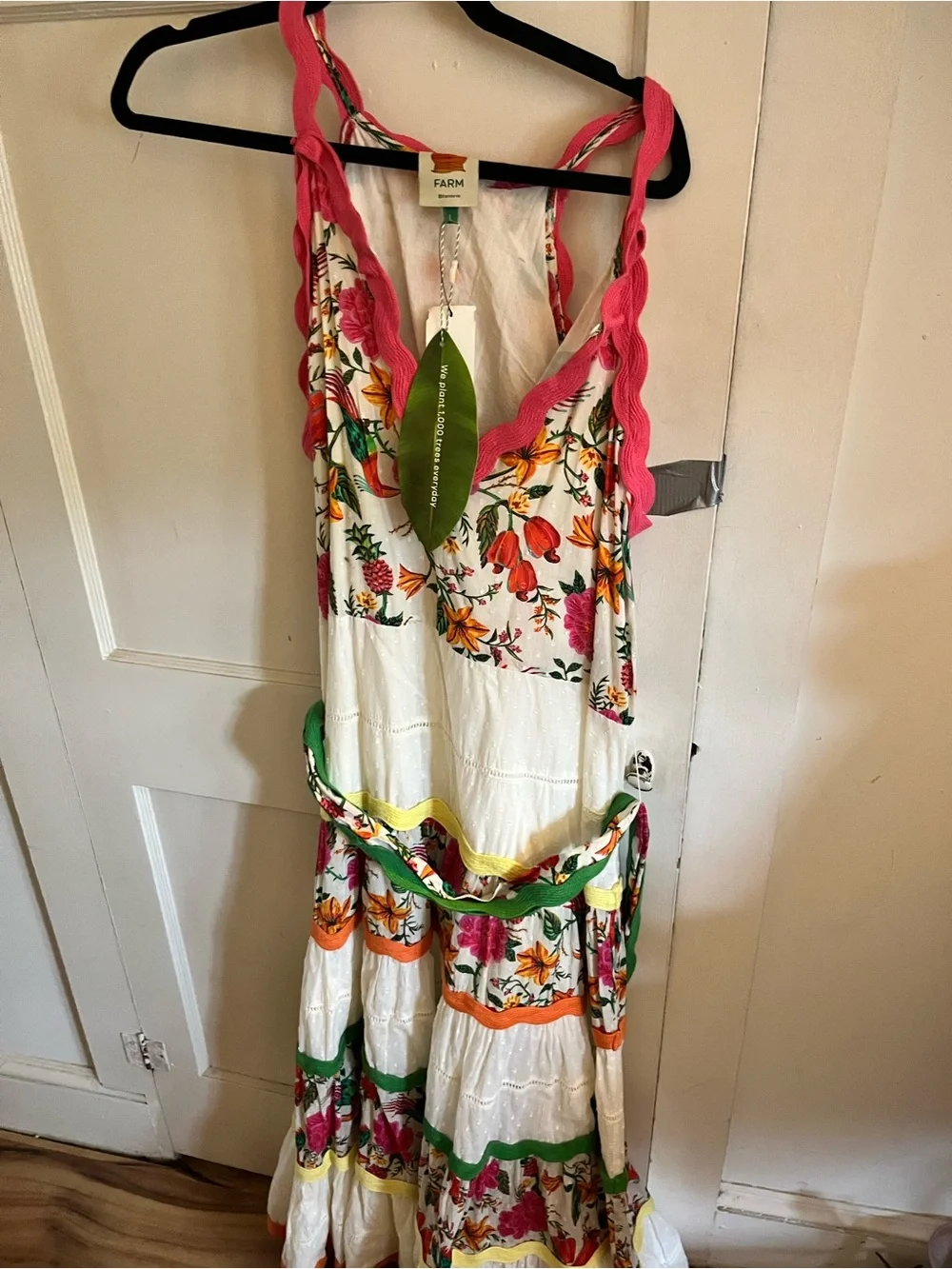 FARM Rio White Maxi Dress with Pink Straps and Multicolor Floral Print - Picture 10 of 16